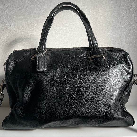 Coach handle/crossbody Bag - Picture 1 of 14